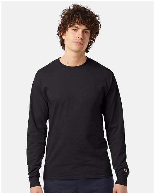 Champion CC8C Black — on model front