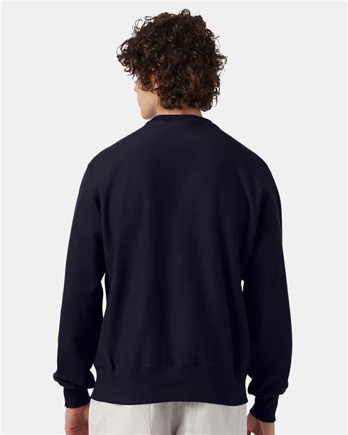 Champion S149 Navy — on model back