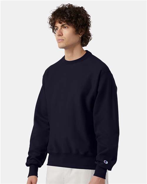 Champion S149 Navy — on model side