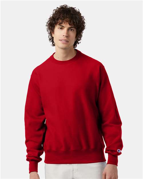 Champion S149 Scarlet — on model front