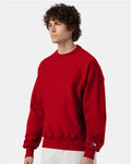 Champion S149 Scarlet — on model side