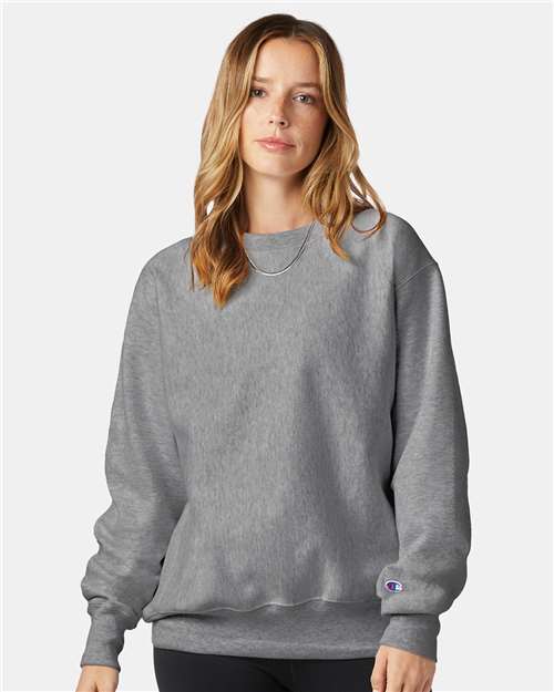 Champion S149 Oxford Grey — on model front