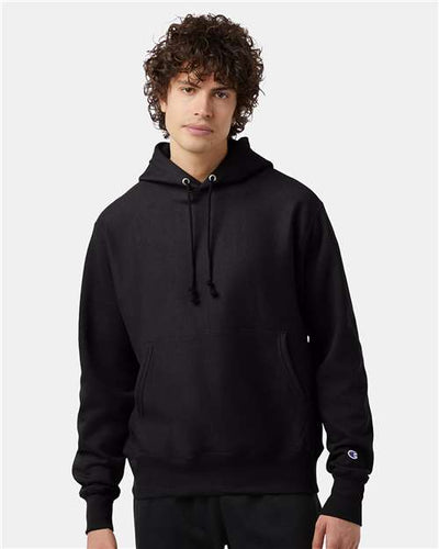 Champion S101 Black — on model front
