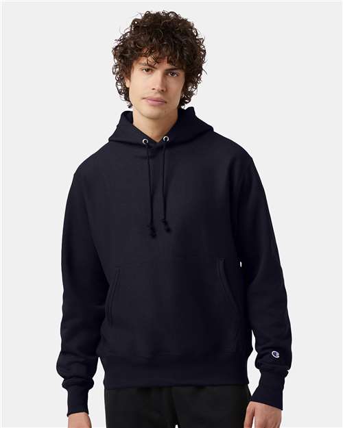 Champion S101 Navy — on model front