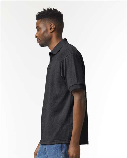 Gildan 8800 Dark Heather — on model side