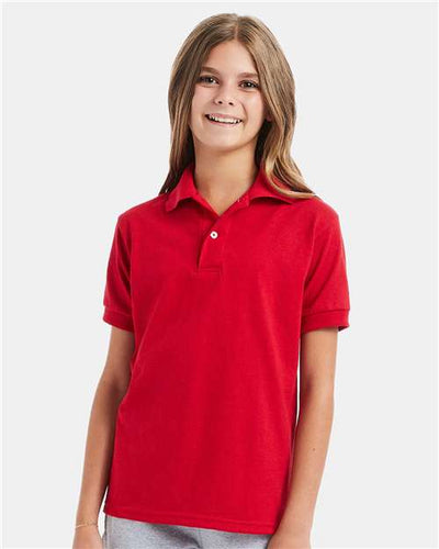 Hanes 054Y Deep Red — on model front