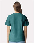 Comfort Colors 1717 Seafoam — on model back