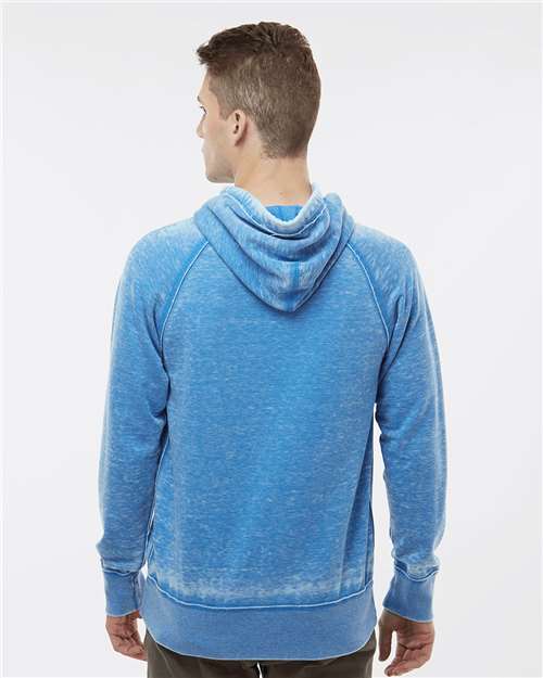 J. America 8915 Royal — on model back