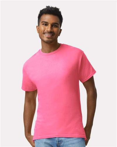 Gildan 2000 Safety Pink — on model front