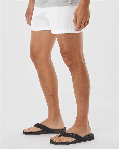 Boxercraft C11 White — on model side
