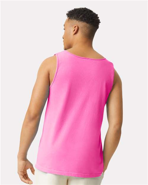 Comfort Colors 9360 Neon Pink — on model back