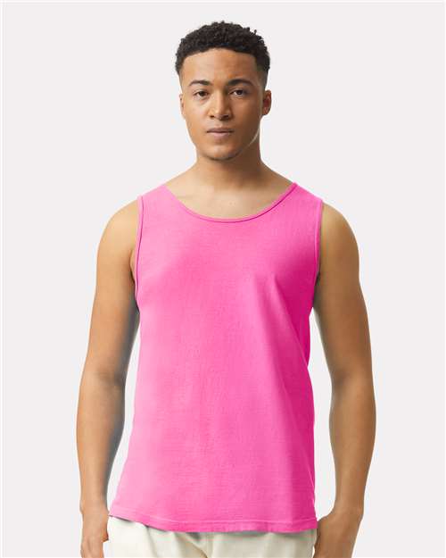 Comfort Colors 9360 Neon Pink — on model front