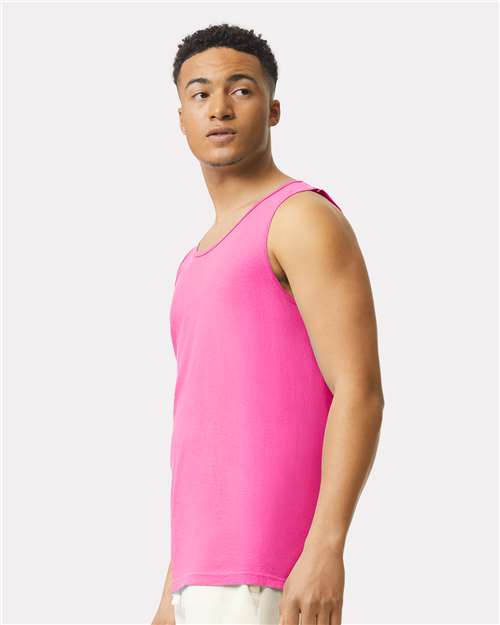 Comfort Colors 9360 Neon Pink — on model side