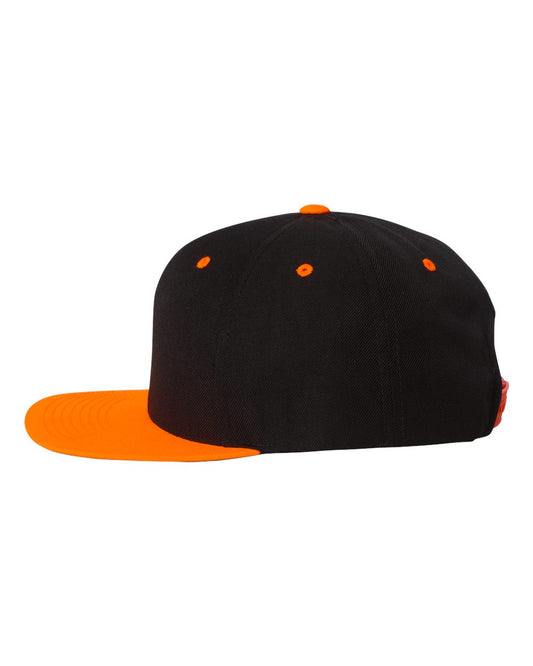 Unisex 6-Panel Structured Flat Visor Classic Snapback - Black / Neon Orange