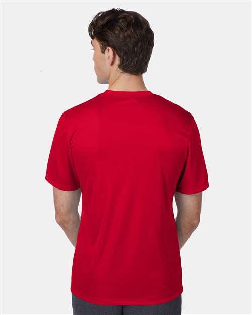 Hanes 4820 Deep Red — on model back