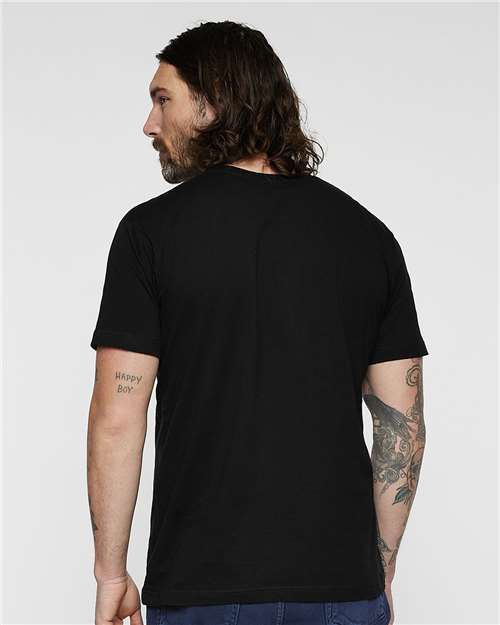 LAT 6901 Black — on model back