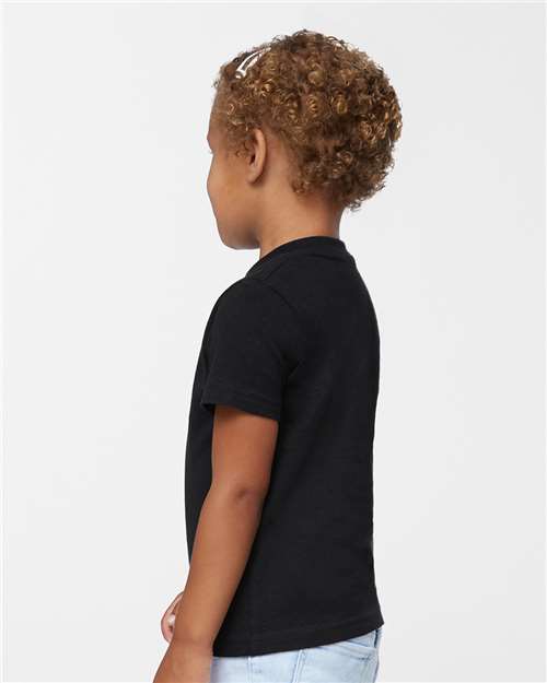 Rabbit Skins 3321 Black — on model side