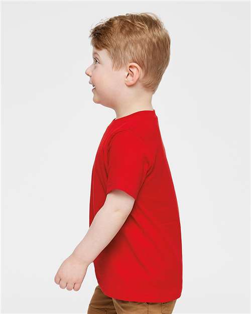 Rabbit Skins 3321 Red — on model side