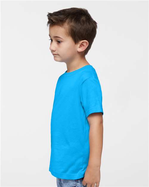 Rabbit Skins 3321 Turquoise — on model side