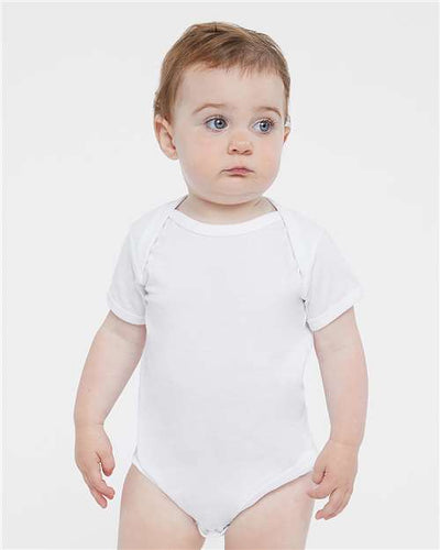 Rabbit Skins 4424 White — on model front