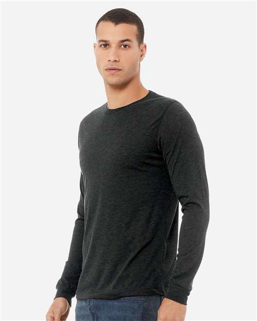 BELLA + CANVAS 3513 Charcoal Black Triblend — on model side