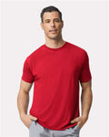 Gildan 42000 Red — on model front