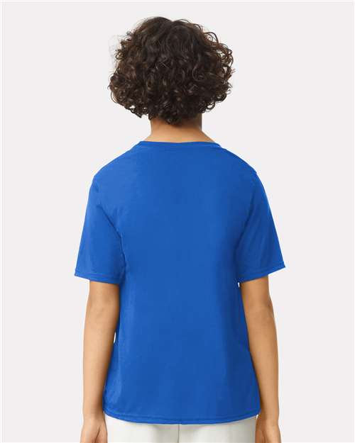 Gildan 42000B Royal — on model back