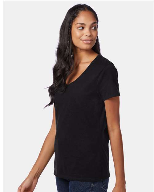 Hanes S04V Black — on model side