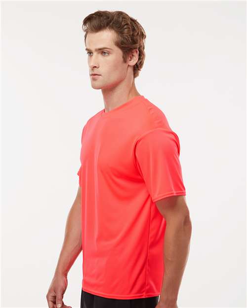 C2 Sport 5100 Hot Coral — on model side