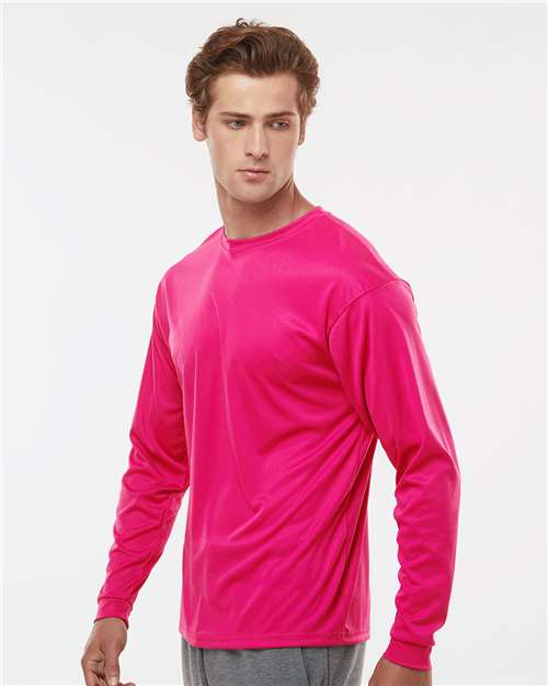 C2 Sport 5104 Hot Pink — on model side
