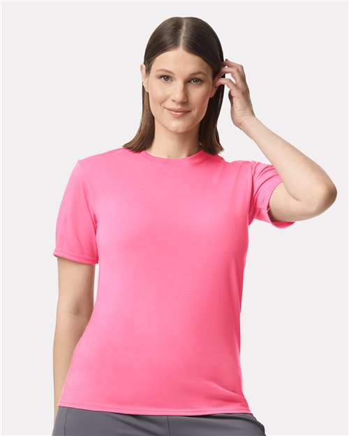 Gildan 42000 Safety Pink — on model front