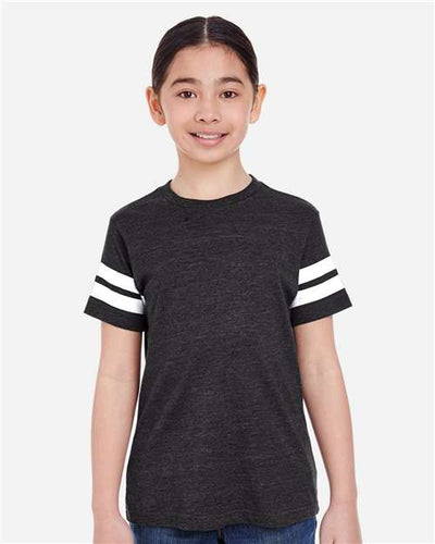 LAT 6137 Vintage Smoke/ White — on model front