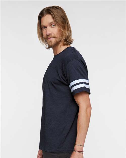 LAT 6937 Vintage Navy/ White — on model side