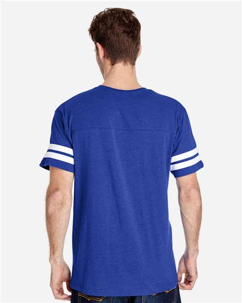LAT 6937 Vintage Royal/ White — on model back