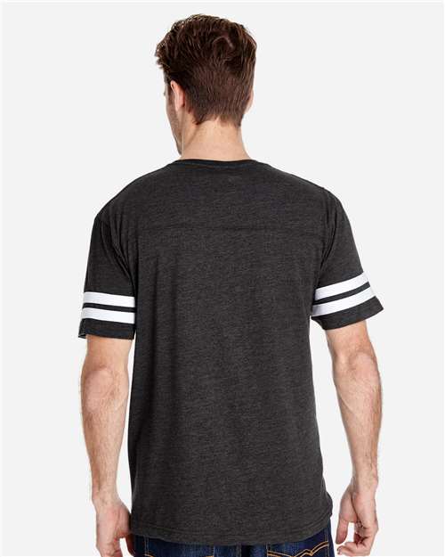 LAT 6937 Vintage Smoke/ White — on model back