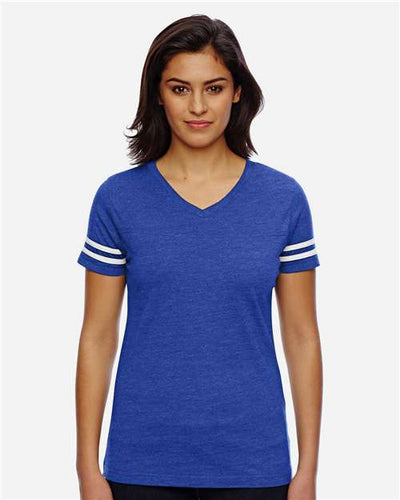 LAT 3537 Vintage Royal/ White — on model front