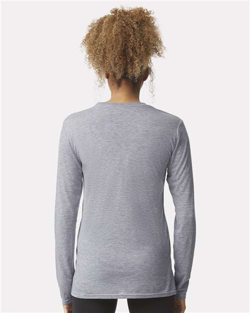 Gildan 42400 Sport Grey — on model back