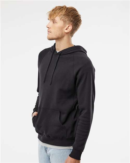 Independent Trading Co. PRM33SBP Black — on model side