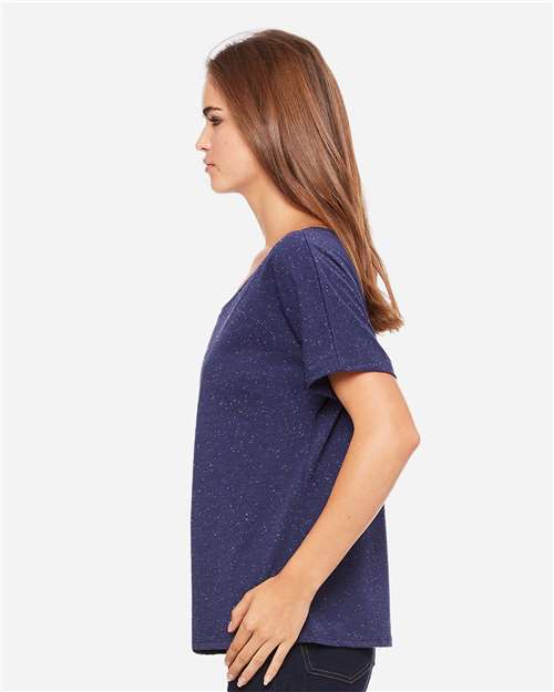 BELLA + CANVAS 8816 Navy Speckled — on model side