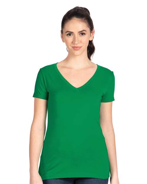 Next Level 1540 Kelly Green — on model front