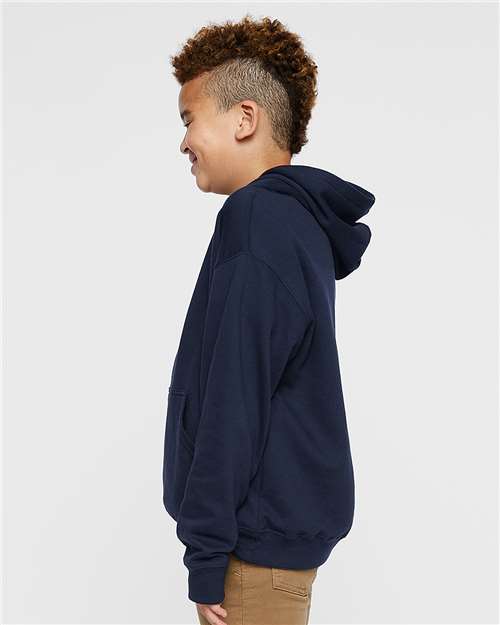 LAT 2296 Navy — on model side