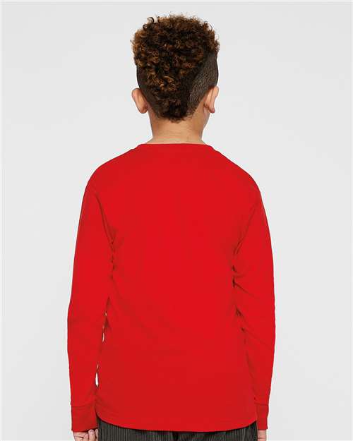 LAT 6201 Red — on model back