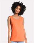Comfort Colors 9360 Melon — on model front