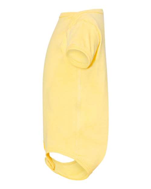 Rabbit Skins 4424 Butter — direct side
