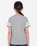 LAT 6137 Vintage Heather/ White — on model back
