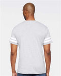 LAT 6937 Vintage Heather/ White — on model back