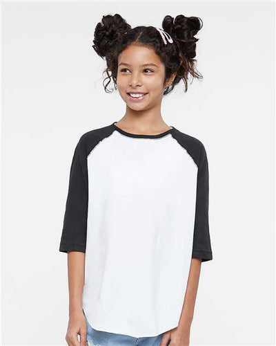 LAT 6130 White Solid/ Black — on model front