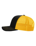 Richardson 112 Black/ Gold — direct side