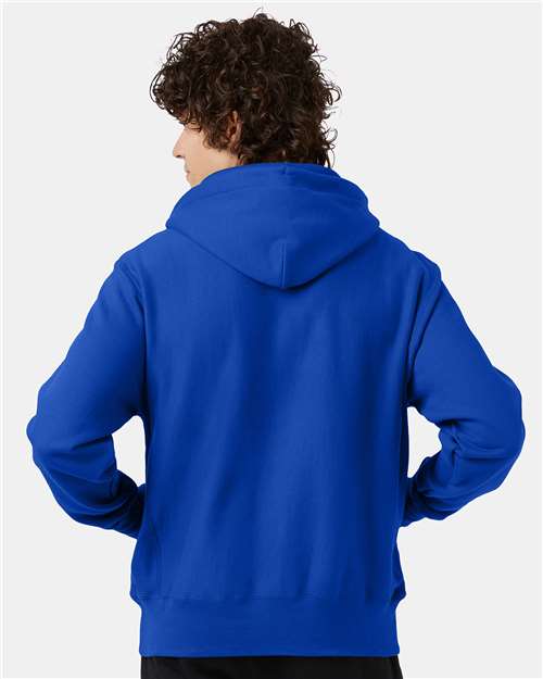 Champion S101 Athletic Royal — on model back
