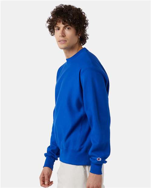 Champion S149 Athletic Royal — on model side